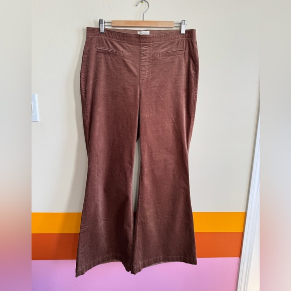 Pilcro by Anthropologie Velvet Pull-On Mid-Rise Retro Flare Jeans - Picture 6 of 8